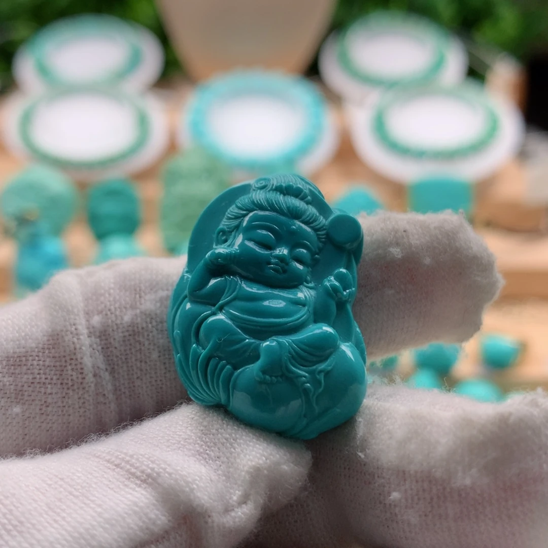 绿松石配饰未镶嵌