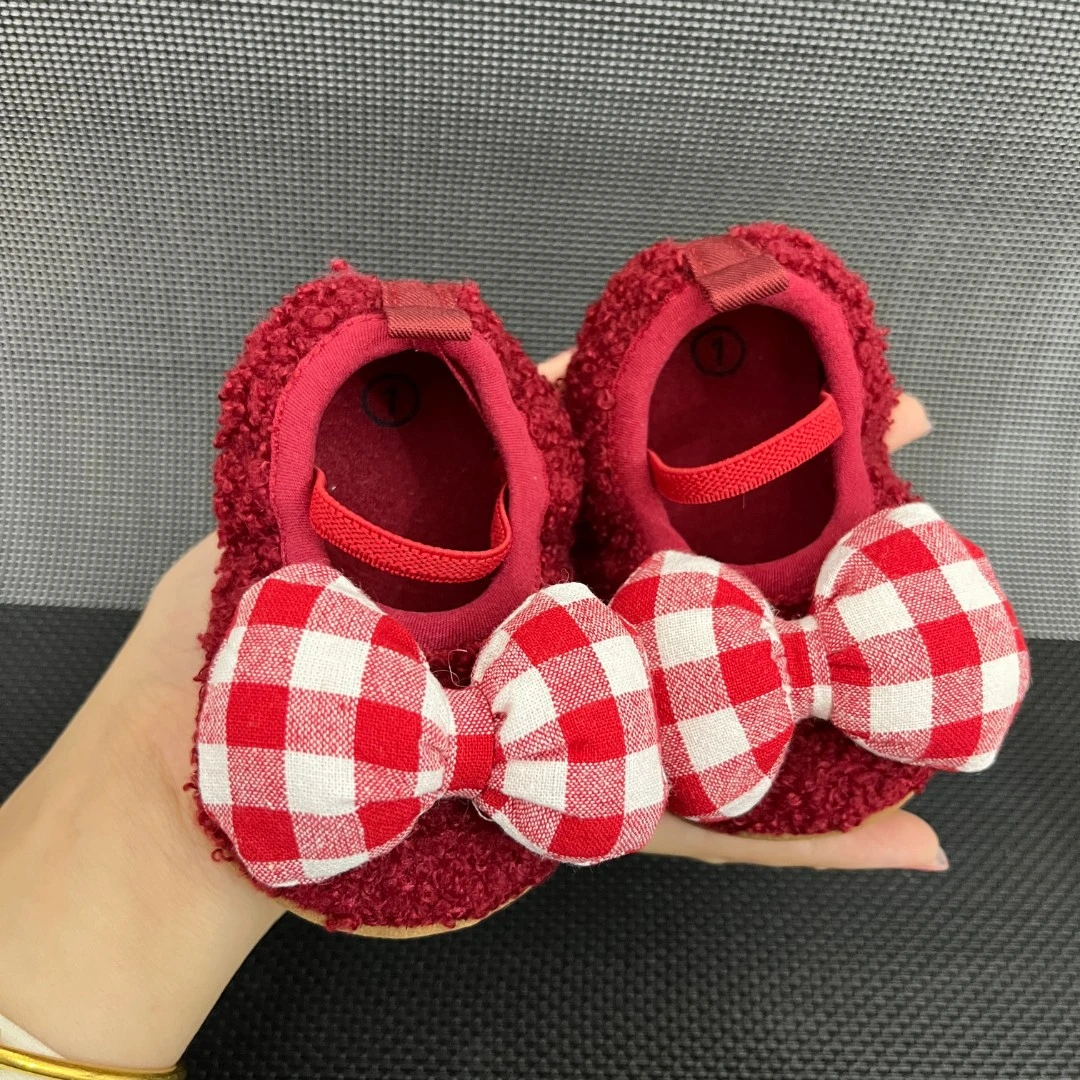 0-1岁新生婴儿不掉鞋3-67-12个月男女宝宝学步鞋春秋软底公主布鞋