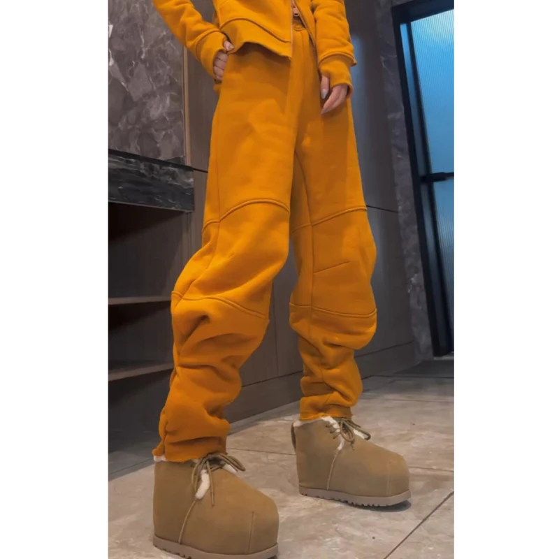 加绒加厚宽松直筒休闲裤女秋冬新款大码小个子高腰显瘦弯刀卫裤