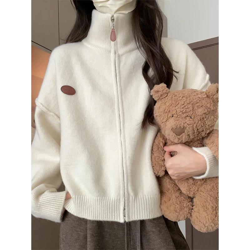 慵懒风白色高领毛衣外套女2025新款秋冬季穿搭高级感拉链开衫上衣