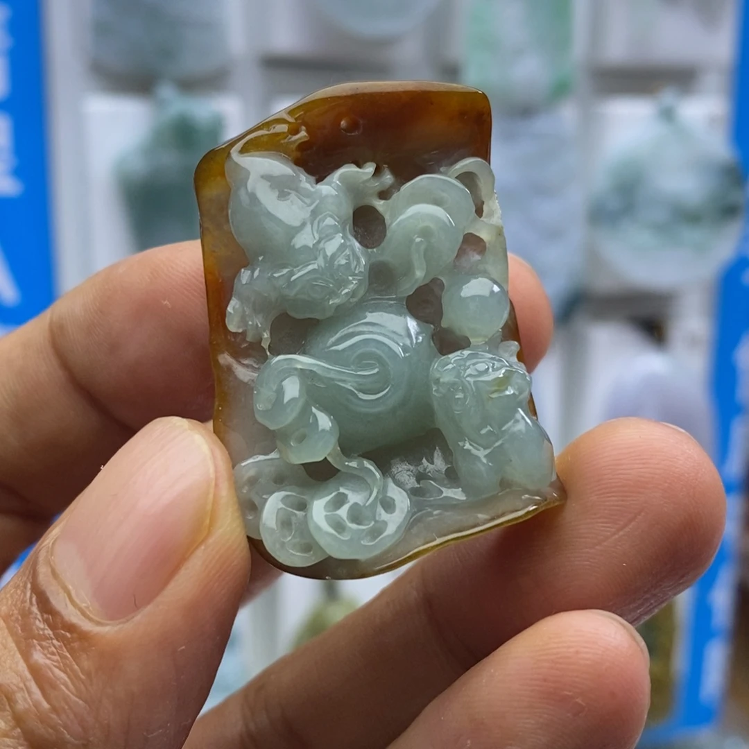 翡翠颈饰未镶嵌貔恘