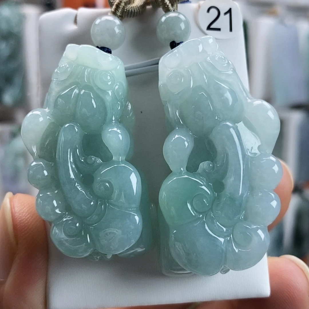 【闪购商品】翡翠颈饰未镶嵌❤**❤