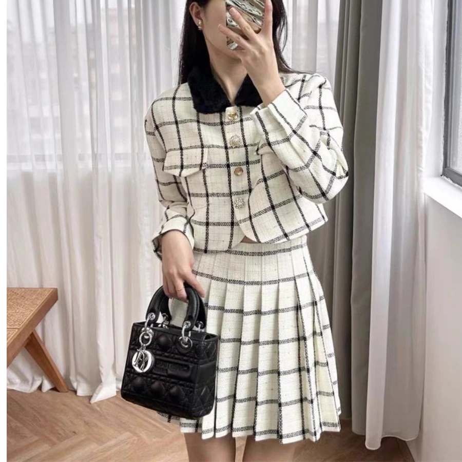 W4694春秋2024白格子线条格纹花呢百褶半身裙短外套套装