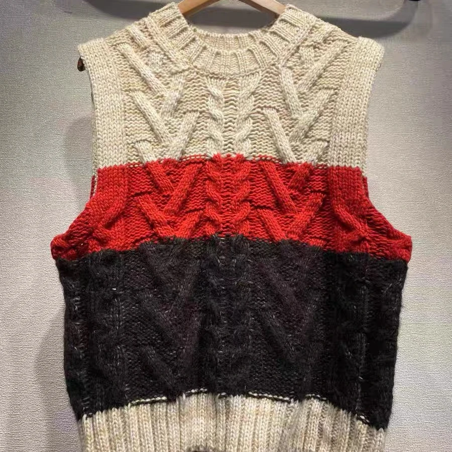 P4690法系2024早春新款圆领时尚百搭绞花针织背心上衣