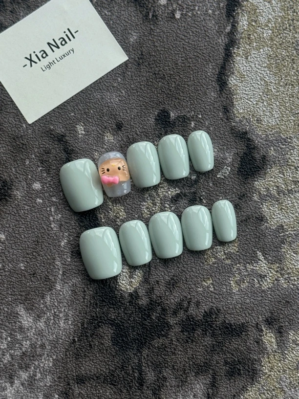 简约高级显白浅绿色艺术手工定制穿戴甲kitty简约的可爱温温柔柔