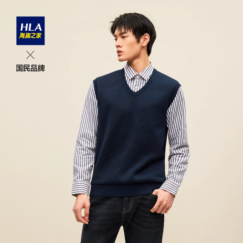 HLA/海澜之家内里加绒保暖背心款休闲舒适时尚假两件针织衫