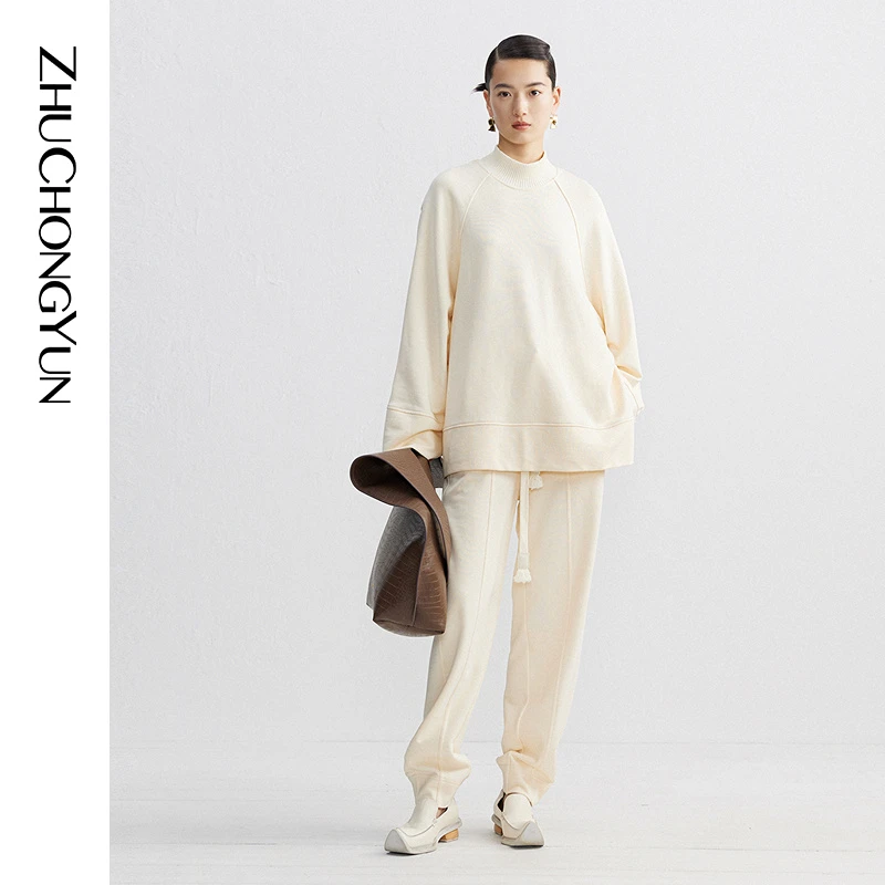 ZHUCHONGYUN2023冬新款极简宽松廓形杏色拼接丝棉卫衣C1DE42081