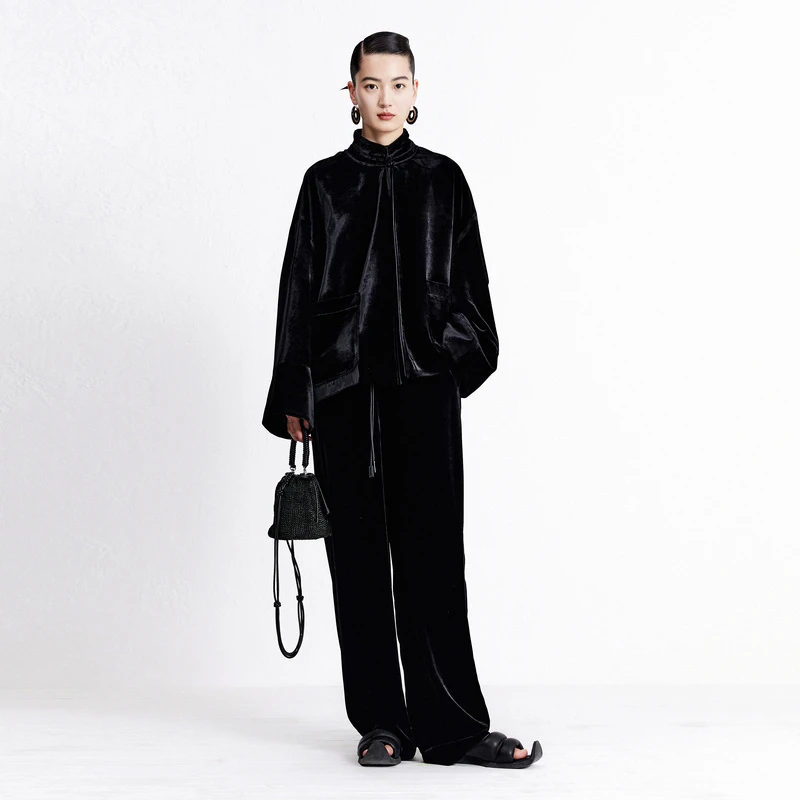ZHUCHONGYUN2023秋新款新中式盘扣立领阔袖丝绒外套运动C1DE31438