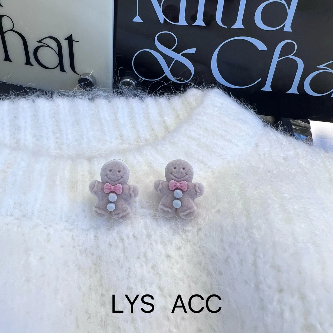 铜合金布艺耳饰 绒绒开心姜饼人铜合金耳饰