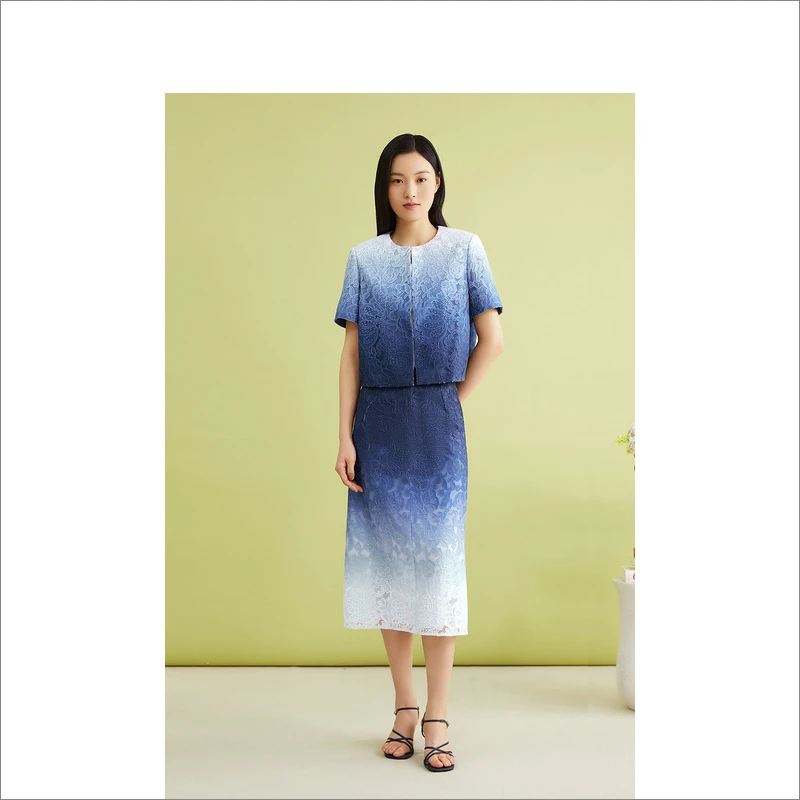 YINER音儿女装新款法式网布绣花渐变蕾丝半身裙8C34250620