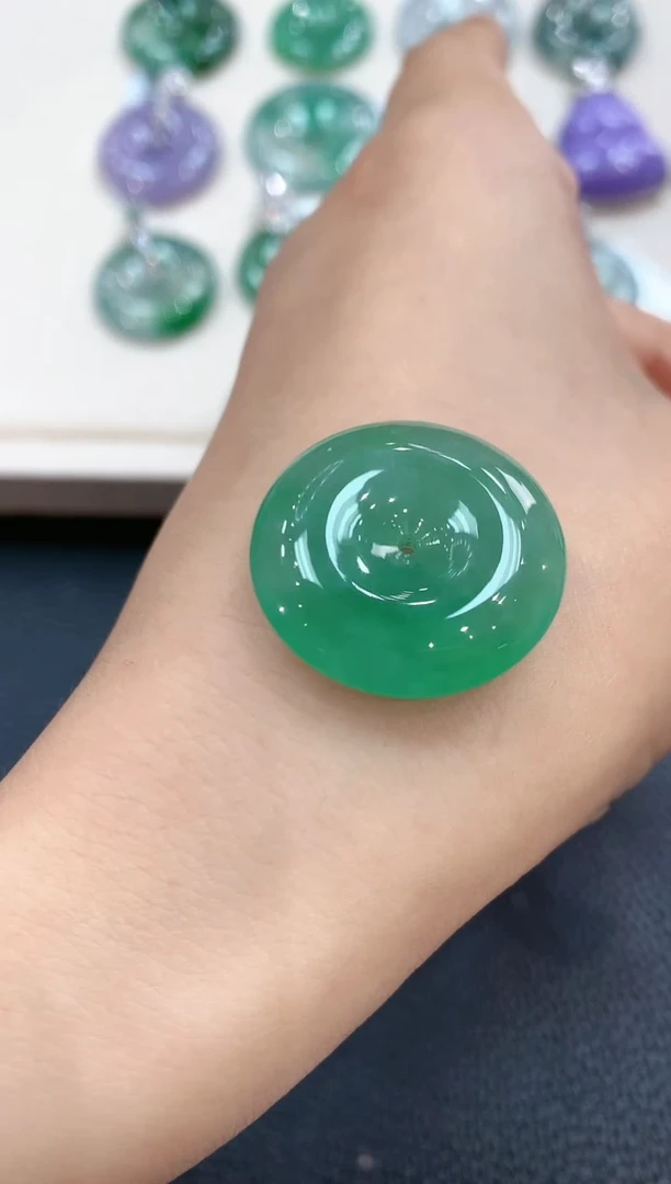 【闪购商品】翡翠吊坠(不含链)未镶嵌B141多样性一件发货