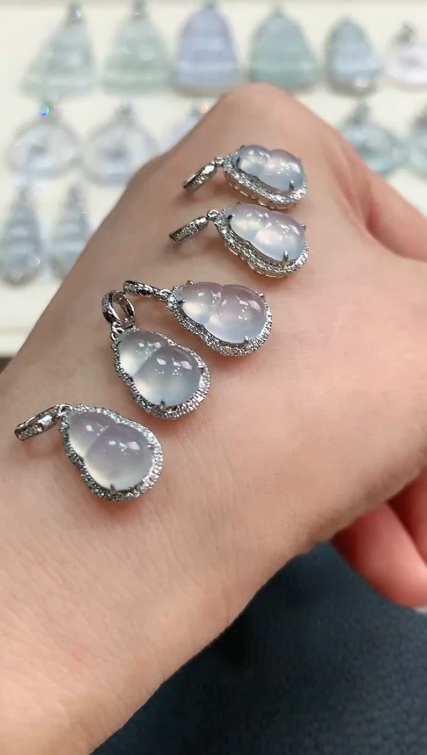 【闪购商品】翡翠吊坠(不含链)18K金镶嵌n2多样性一件发货