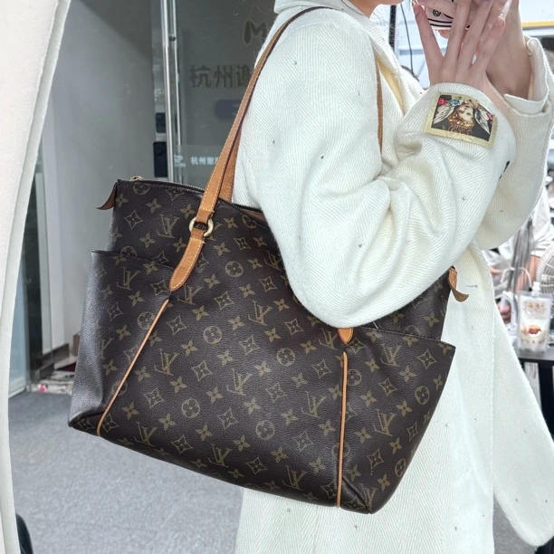 95新 LouisVuitton/路易威登 JM15/单肩包