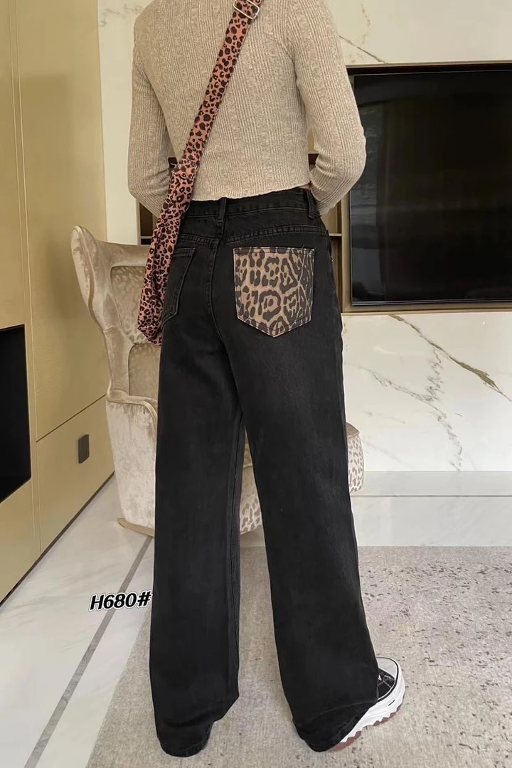 断码扣号极简风复古阔腿显瘦牛仔裤穿搭直筒工装高腰阔腿个性搭配