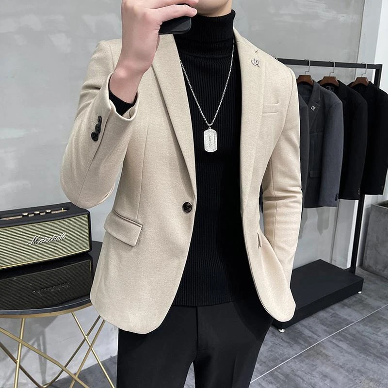 男士高级感穿搭春秋冬2023年米色西装修身痞帅西服毛呢加厚外套潮