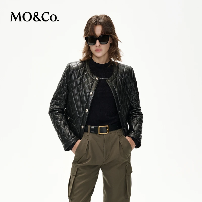 MOCO秋冬无领短款箱型摇滚素皮菱格轻薄羽绒服外套MBC4EIN034