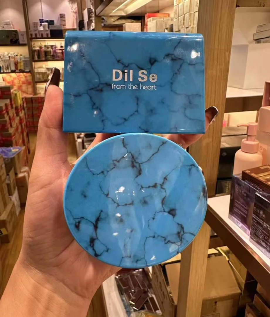 Dil Se 面部彩妆组合 贴贴霜+粉饼 送粉扑+试色卡一包洗脸巾