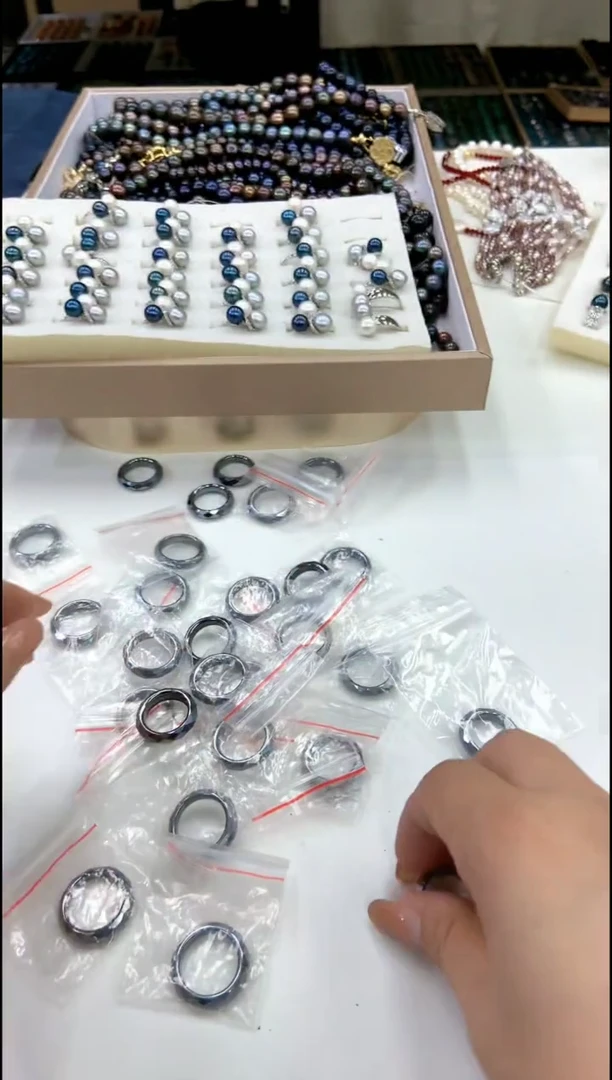 【闪购商品】玛瑙/玉髓颈饰合金1850太赫兹戒圈