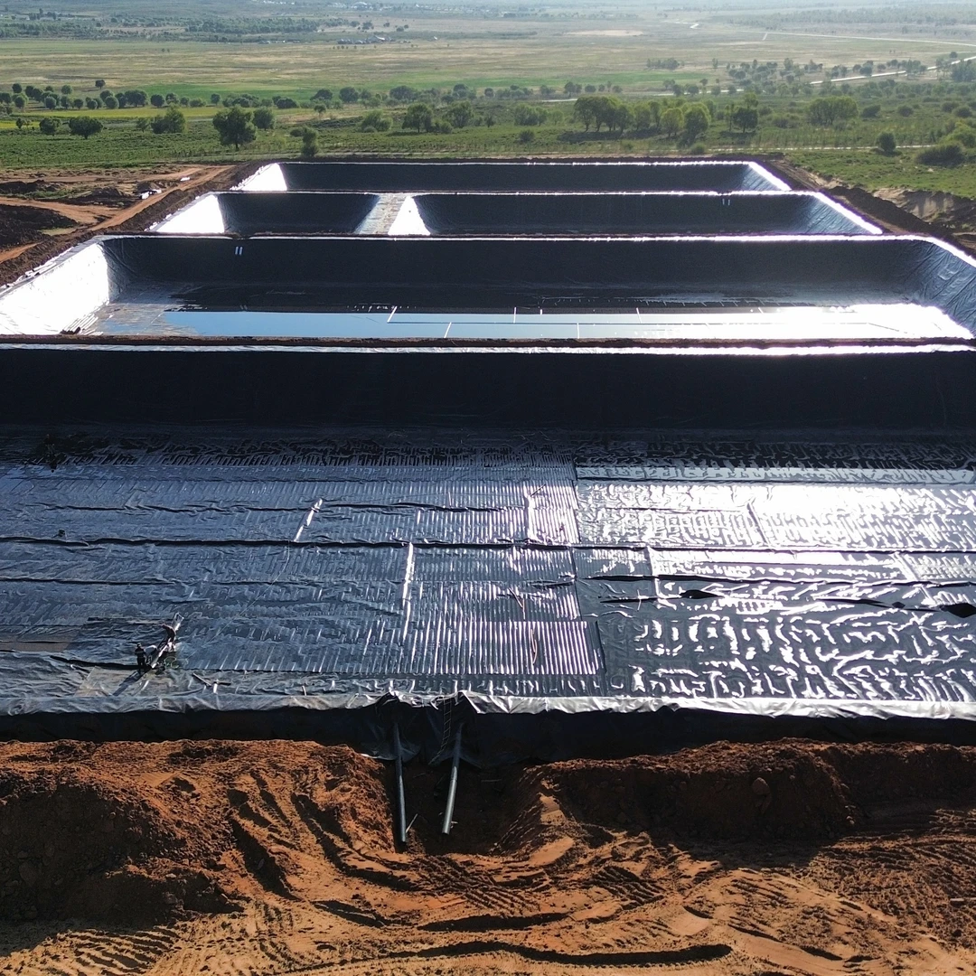 黑膜沼气池氧化塘