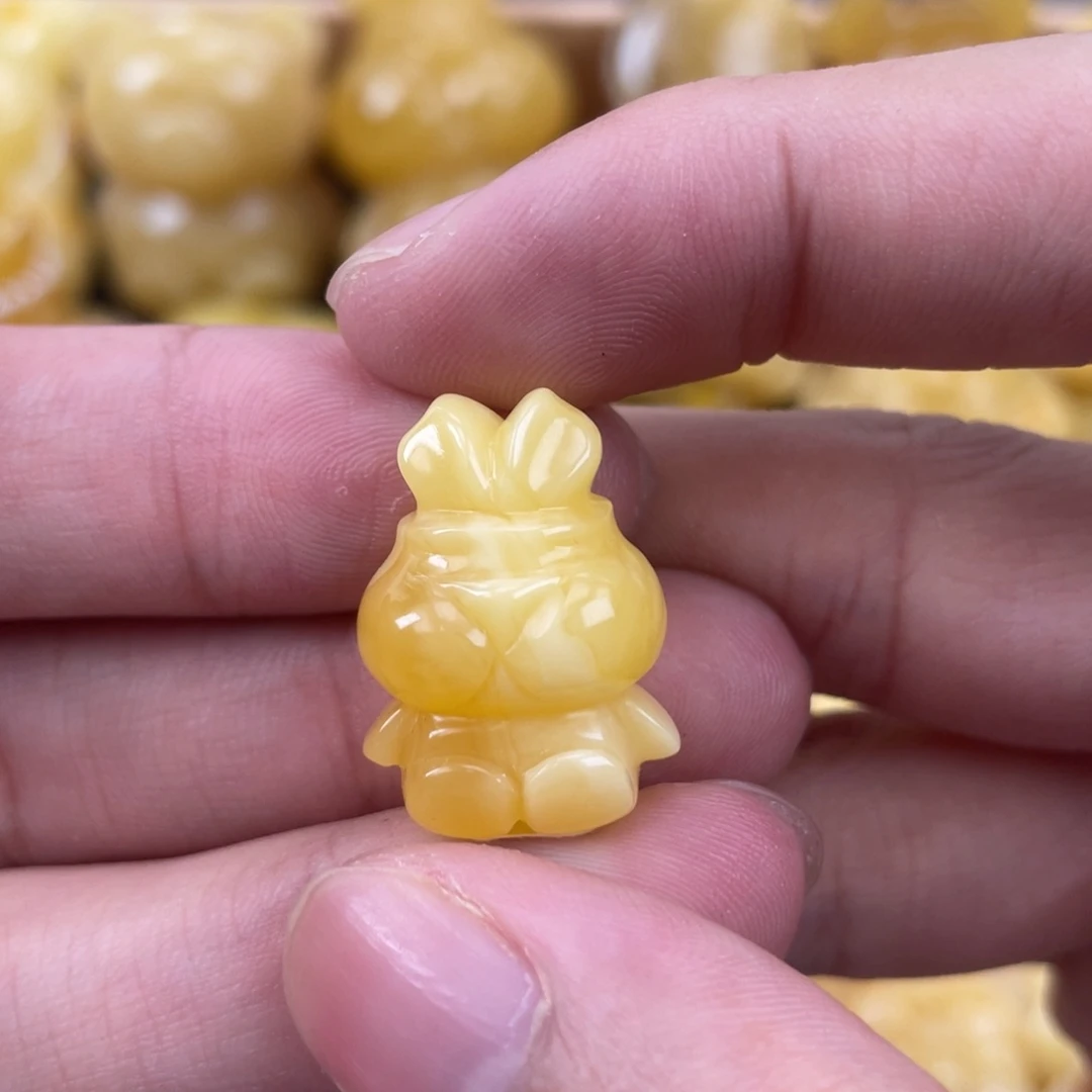 琥珀裸石未镶嵌蜜蜡