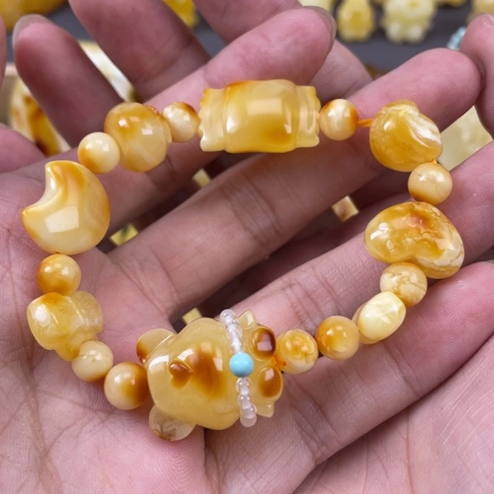 琥珀裸石未镶嵌蜜蜡
