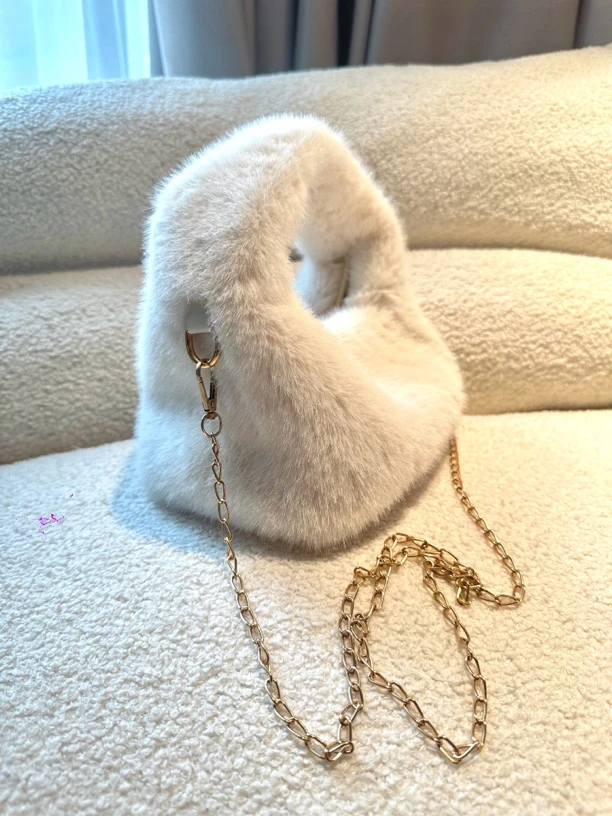 夏媛原创 超嗲毛茸茸 白色包包