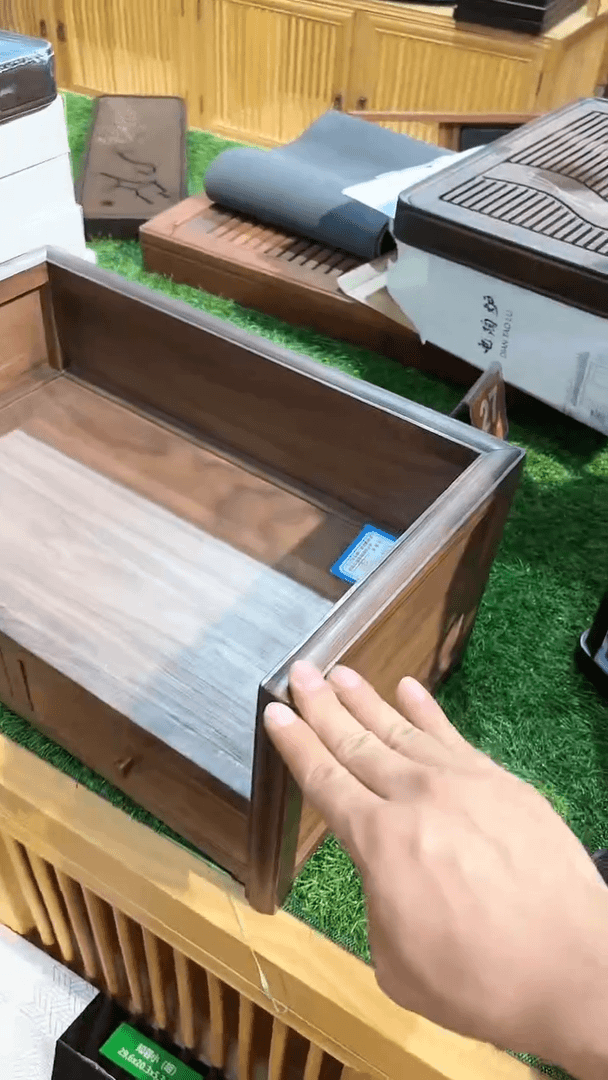 【闪购商品】黑胡桃茶书榻 茶书榻