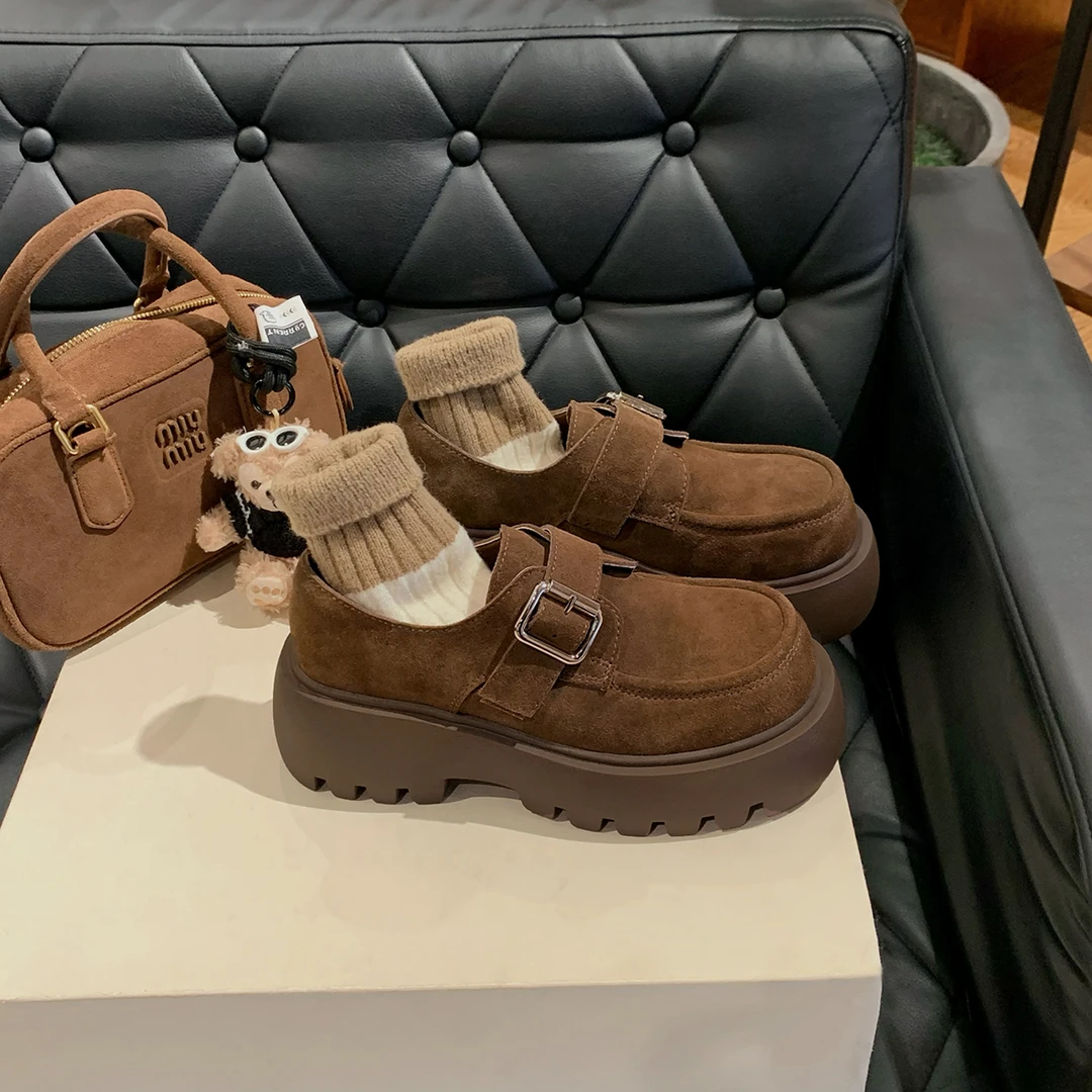 葡萄妈studiolee 圆头金属一字带增高粗跟厚底乐福小皮鞋女