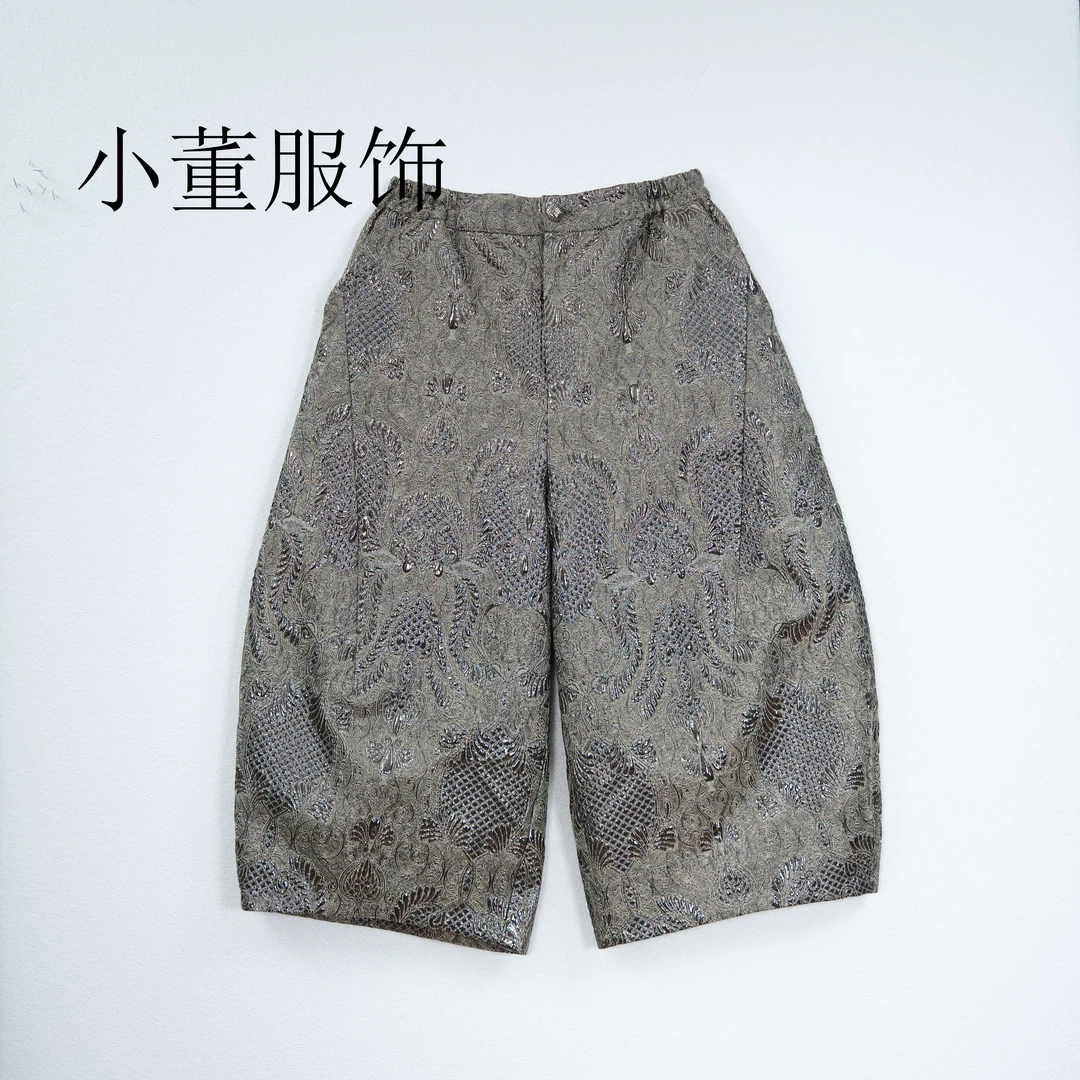 小董服饰2024007新款时尚休闲百搭款银灰宽松潮流花苞裤