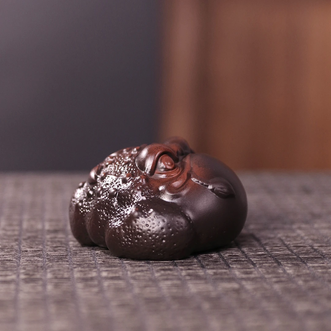 紫陶茶宠金蟾三足蟾手把件手工雕刻紫砂精品可养个性招财摆件G322