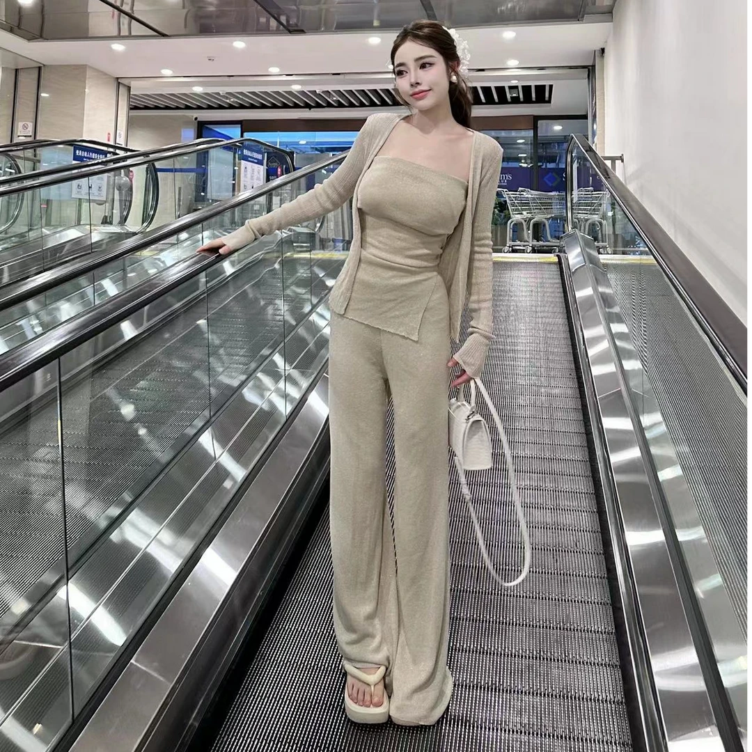 思思家【奶杏色三件套】秋季新款温柔显白奶杏色气质显瘦三件套