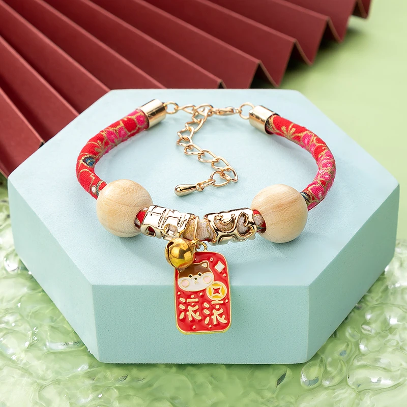 猫咪除跳蚤项圈防虱子猫咪可爱铃铛项圈宠物体外驱虫猫项圈可调节