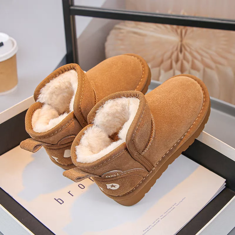 2024新款冬季加厚防滑儿童短靴加绒宝宝棉鞋