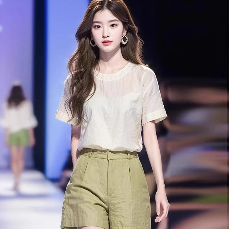 夏装时尚搭配一整套干练气质冷淡系高级感休闲小众衬衫短裤套装女