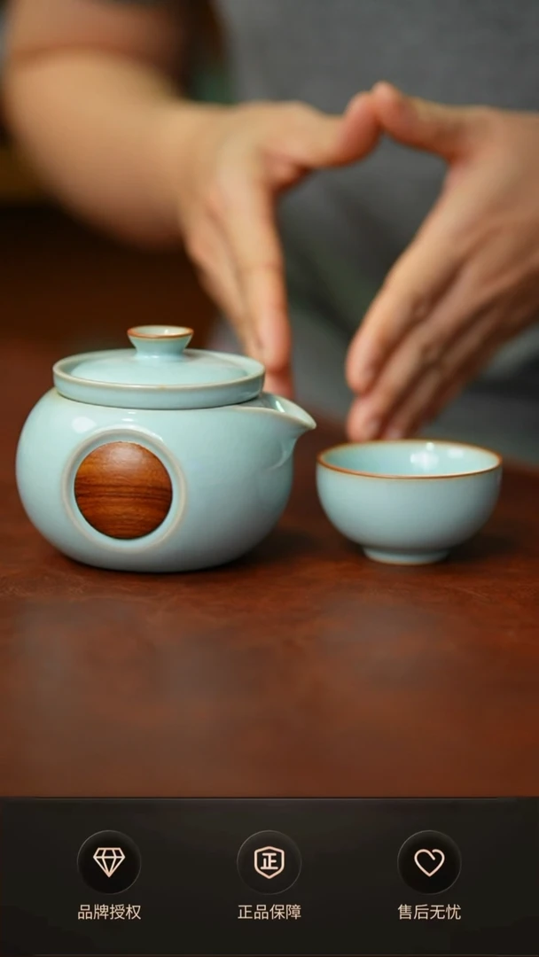 【闪购商品】一级天青新品手抓壶 无底款
