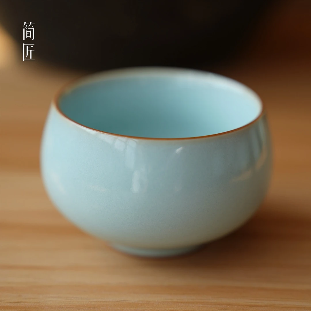 简匠 汝窑精工天青佛肚压手杯开片可养高端汝瓷主人杯