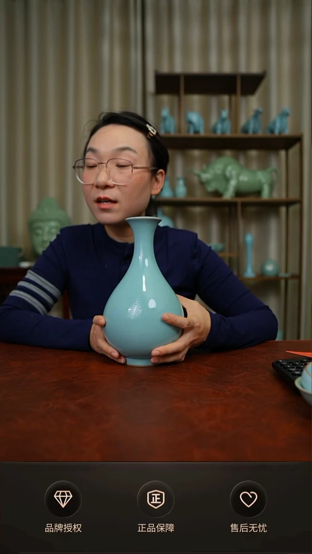 【闪购商品】天青玉壶春瓶不完美简装