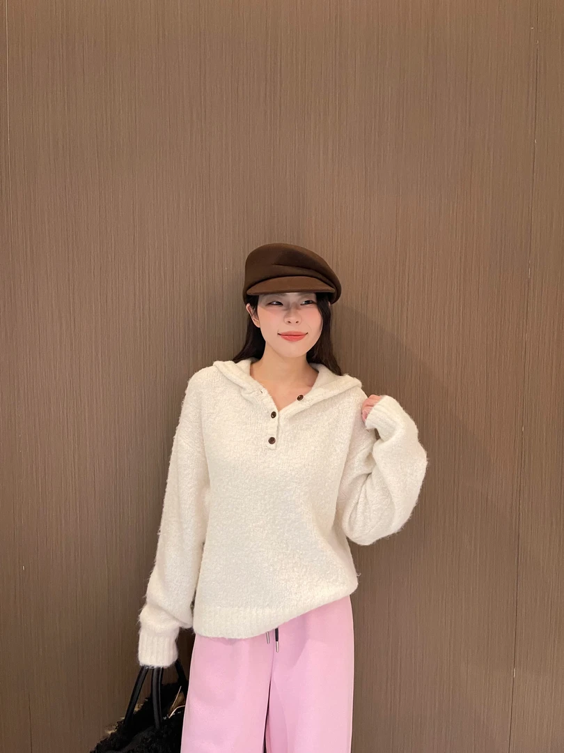 【AILSA BABY】欧货冬款连帽毛衣A