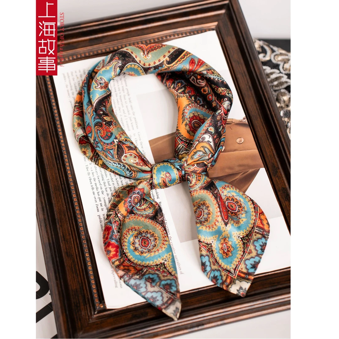 上海故事2024秋冬季新款丝巾妈妈款真丝印花百搭方巾长辈泰式花艺