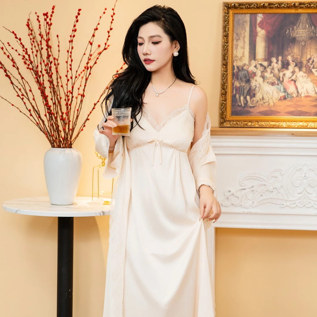 达芬奇密码2025秋冬新款睡袍吊带睡衣宽松可外穿家居服套装内衣女