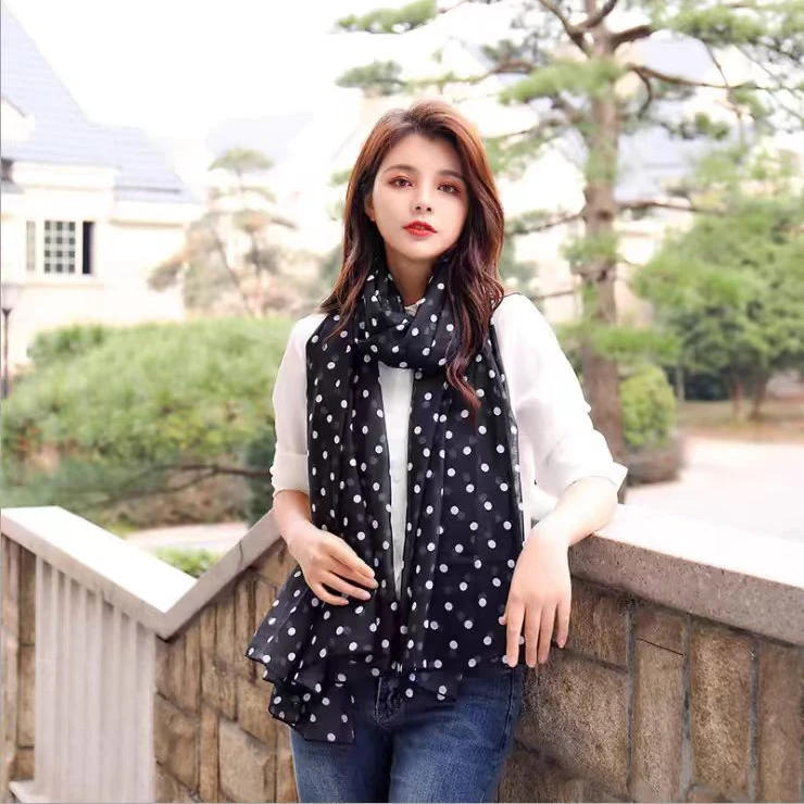 上海故事2025新款真丝100%桑蚕丝长巾礼盒装送长辈浪漫波点组合