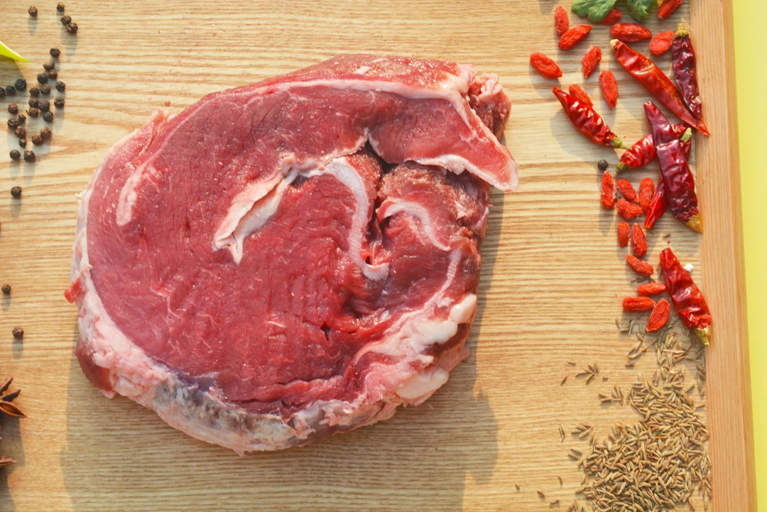 巴西进口牛肉块 整切