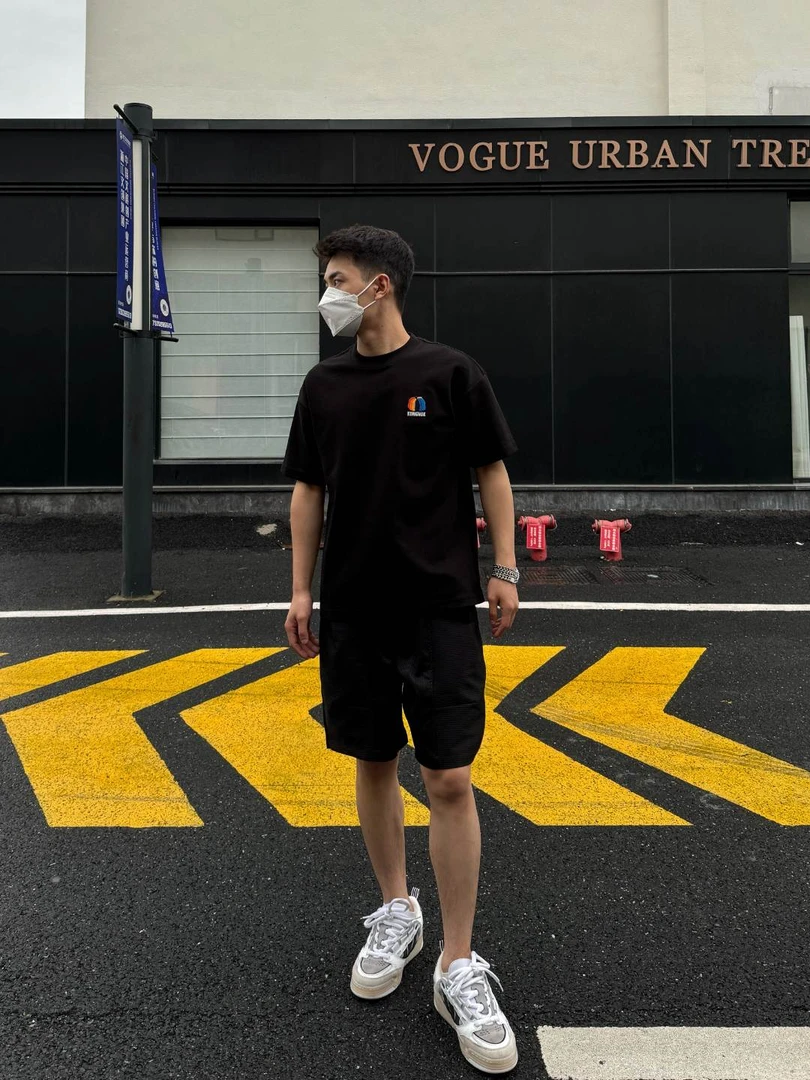 SCONE男士夏季百搭时尚高级小众立体剪裁线条短裤