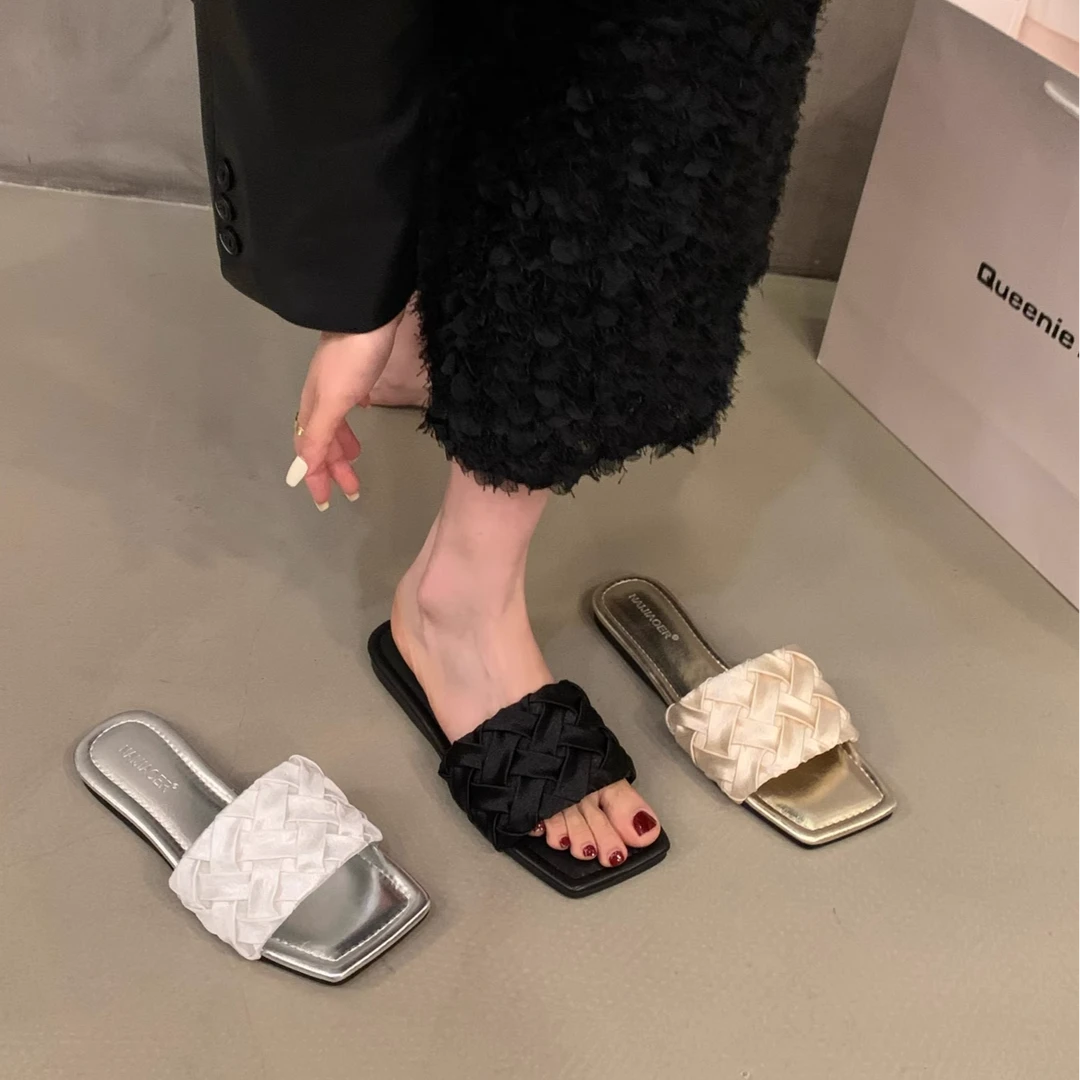 平底法式晚风一字凉拖鞋仙女鞋子外穿2025年新款夏季气质编织凉鞋