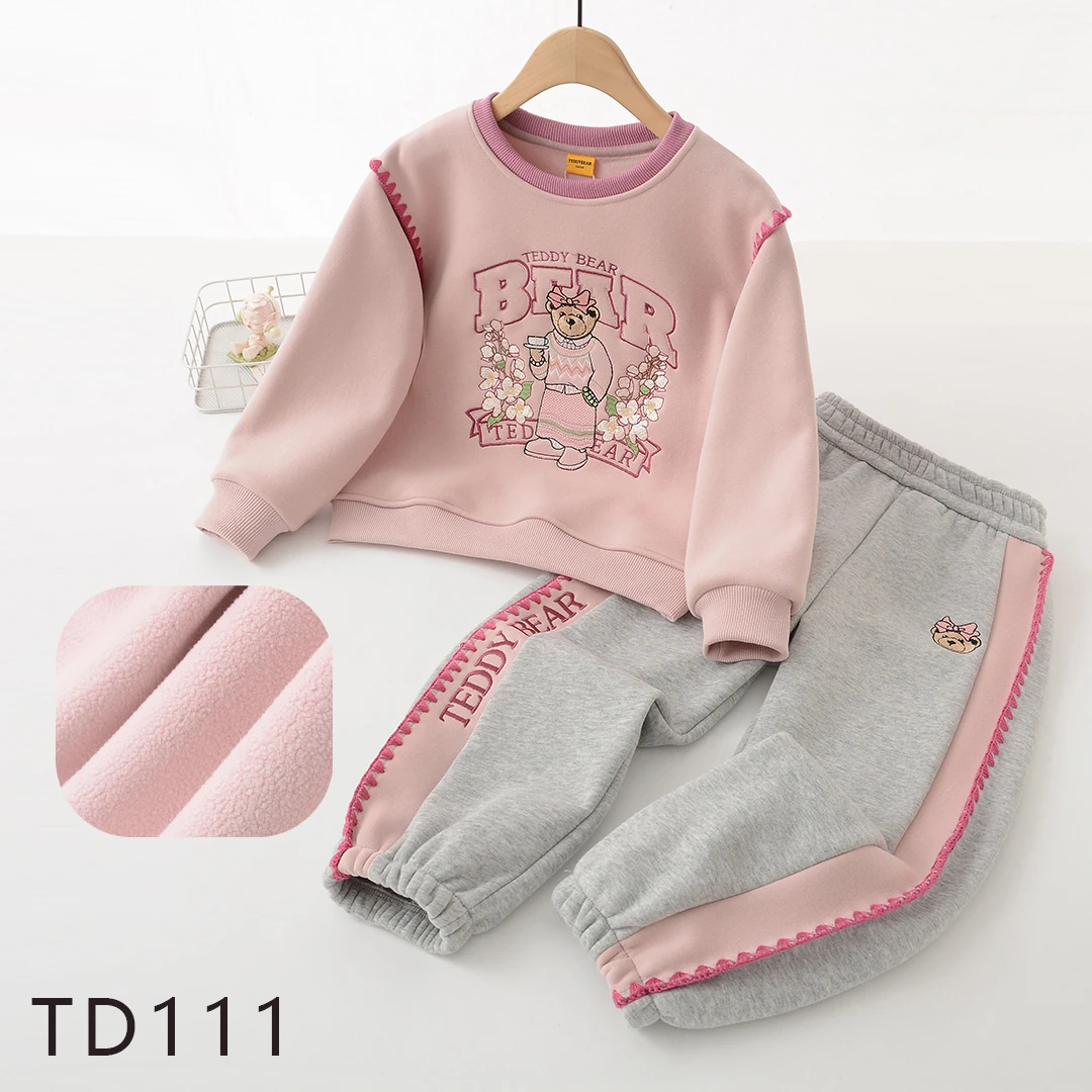 TD111加绒卡通重工刺绣拼接儿童套装TDX