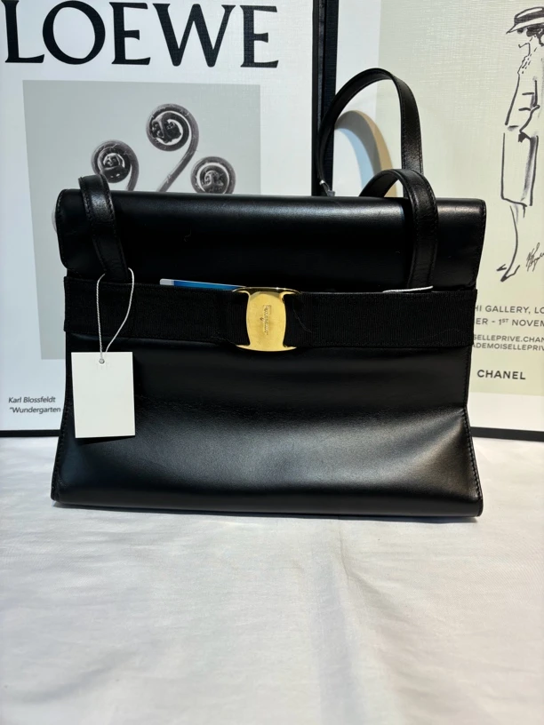 95新 FERRAGAMO/菲拉格慕 T014/菲拉格慕博物馆
