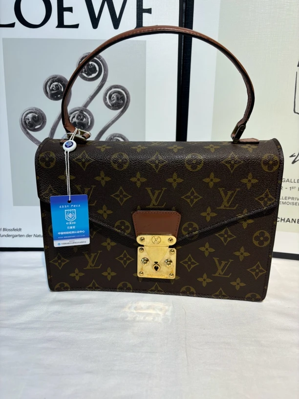 95新 LouisVuitton/路易威登 T006/LV协和广场
