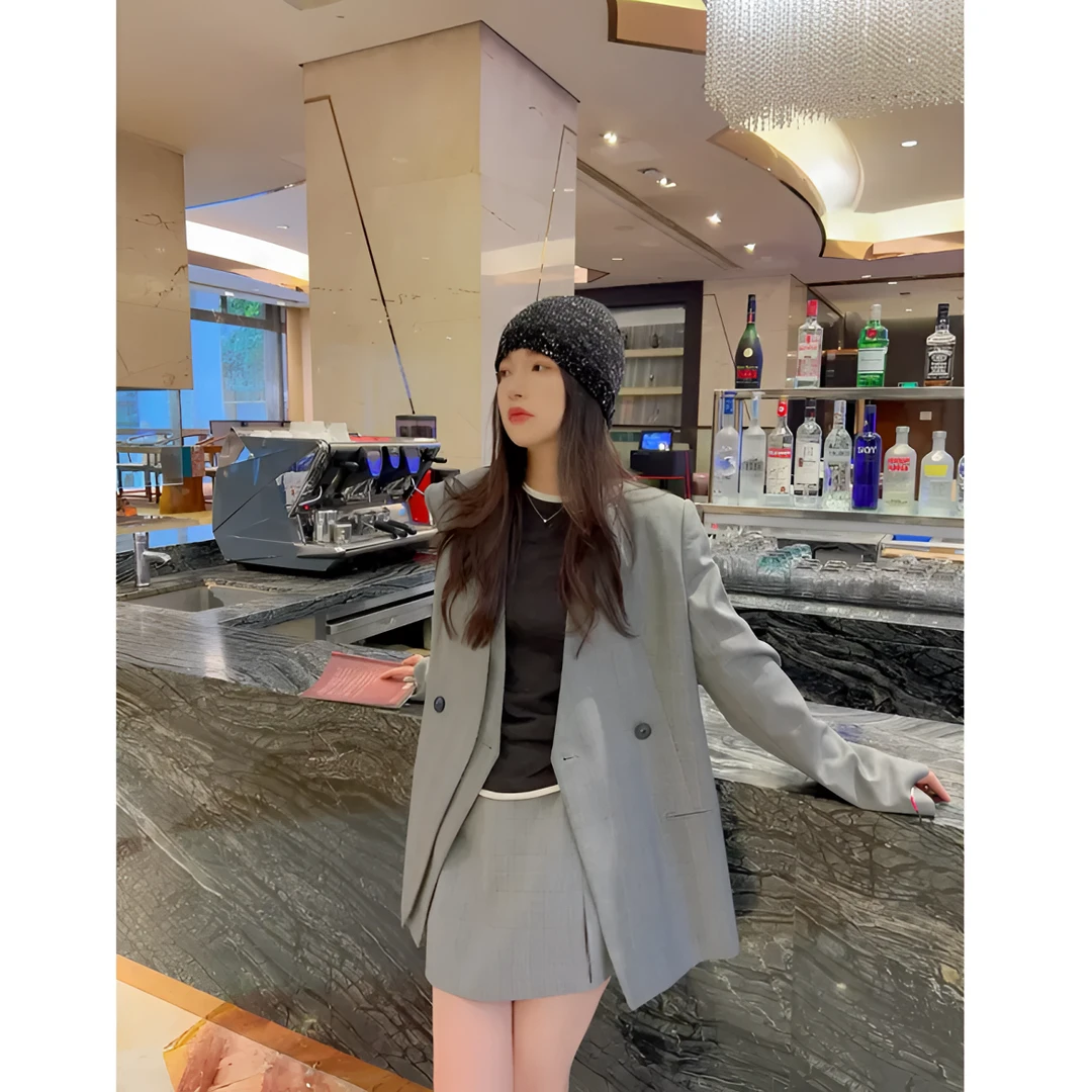 GIRDEAR/哥弟新款V领双门襟格纹造型西装长袖西服外套女士1400799