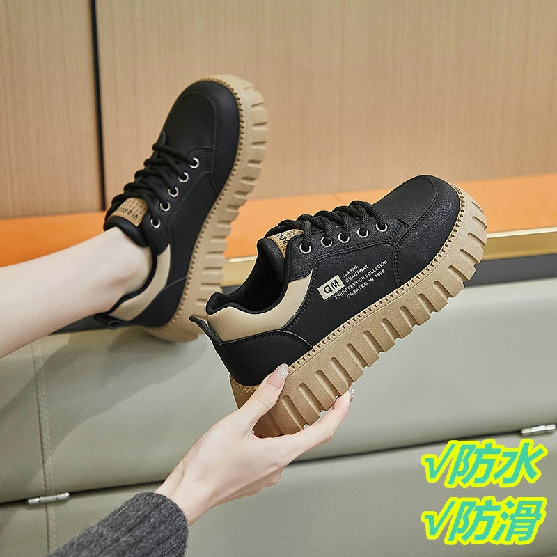 防滑女鞋软底久站不累脚妈妈鞋黑色防水厨房上班工作休闲运动鞋女