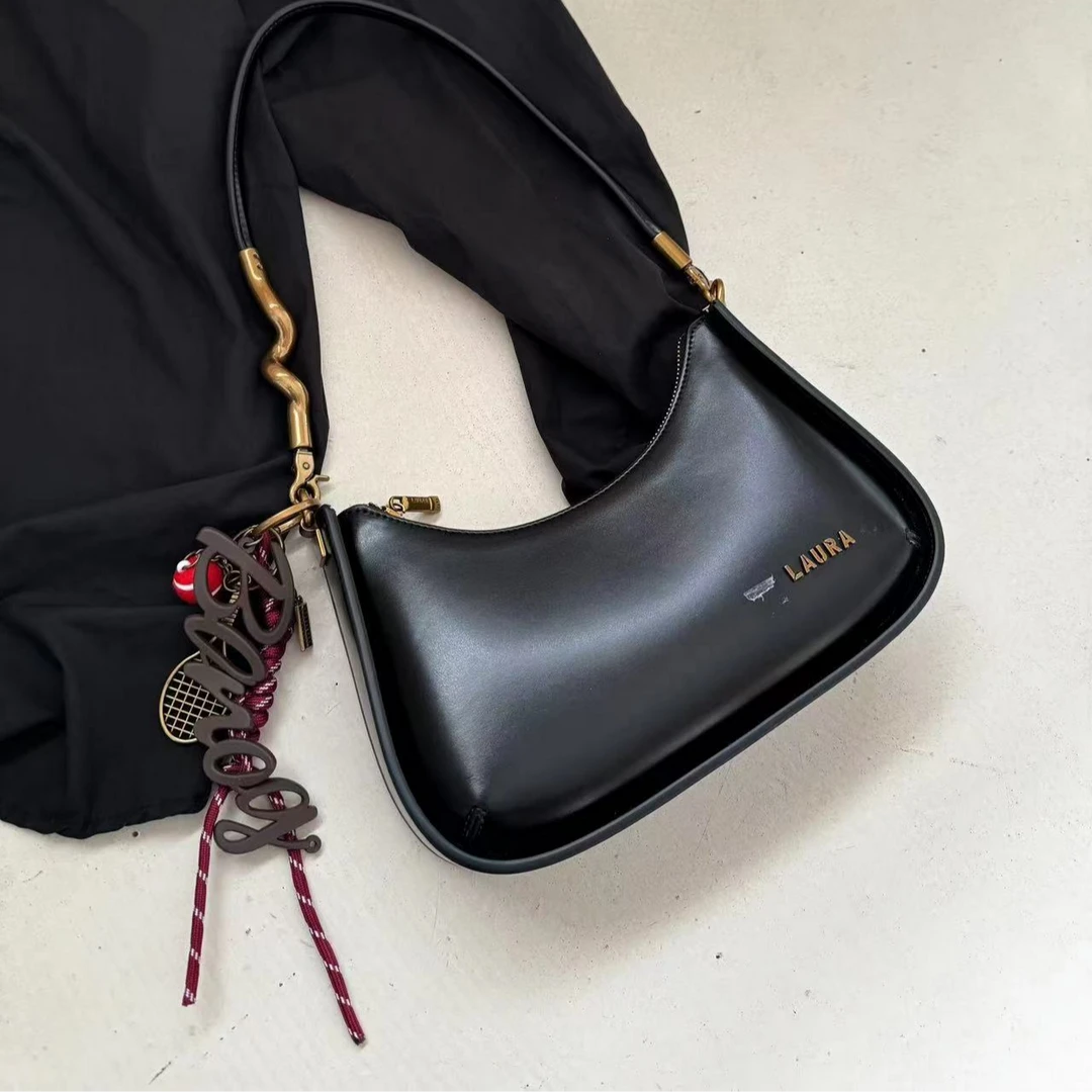 【芝麻集】SD-3951-黑色RAIN.CUN简约百搭腋下斜跨轻奢女包